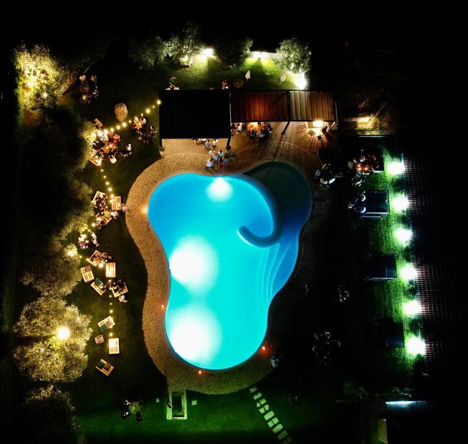 Le Mistral Villa ซอมมาคัมปาญา ภายนอก รูปภาพ