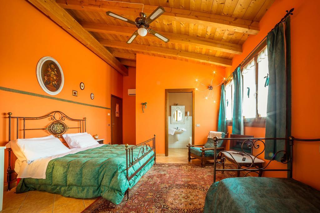Le Mistral Villa ซอมมาคัมปาญา ห้อง รูปภาพ